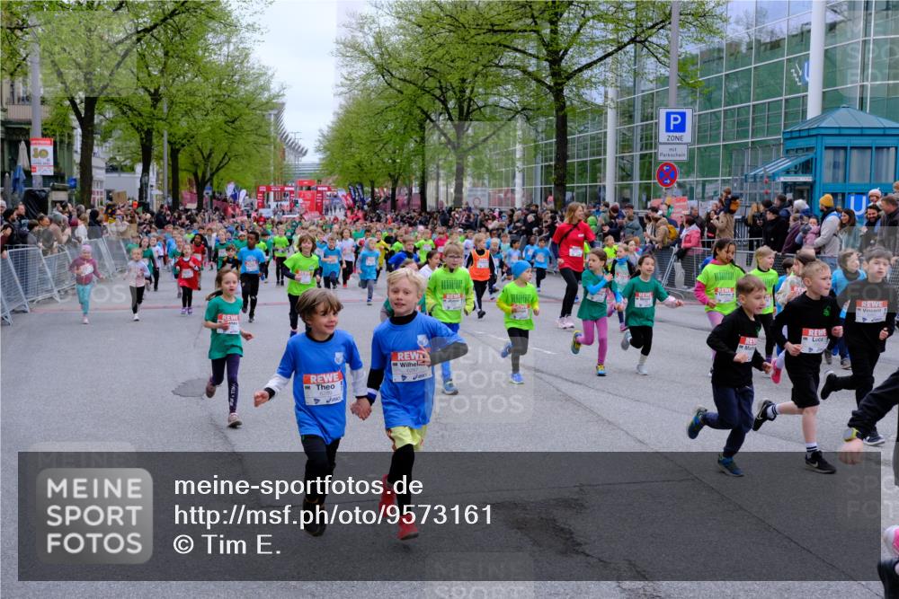 25.04.2026 - Das Zehntel Tim E. http://msf.ph/oto/9573161 25.04.2026 10:35:40 Ziel  meine-sportfotos.de