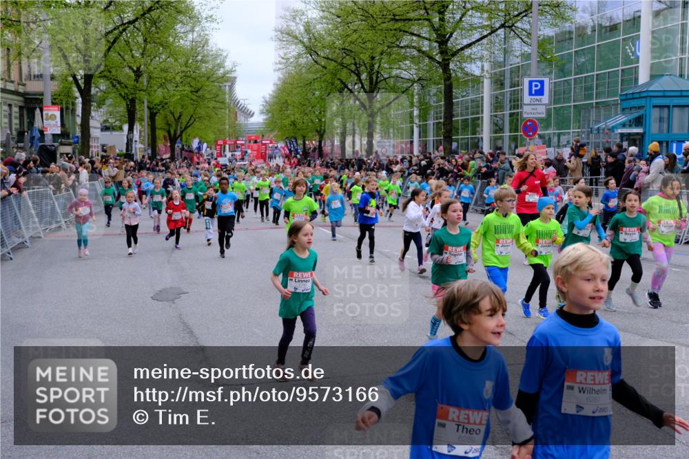 25.04.2026 - Das Zehntel Tim E. http://msf.ph/oto/9573166 25.04.2026 10:35:41 Ziel  meine-sportfotos.de