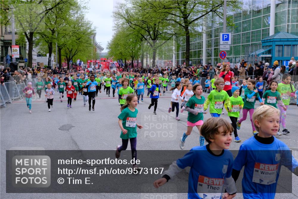 25.04.2026 - Das Zehntel Tim E. http://msf.ph/oto/9573167 25.04.2026 10:35:41 Ziel  meine-sportfotos.de