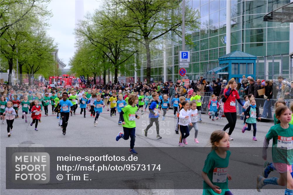25.04.2026 - Das Zehntel Tim E. http://msf.ph/oto/9573174 25.04.2026 10:35:42 Ziel  meine-sportfotos.de