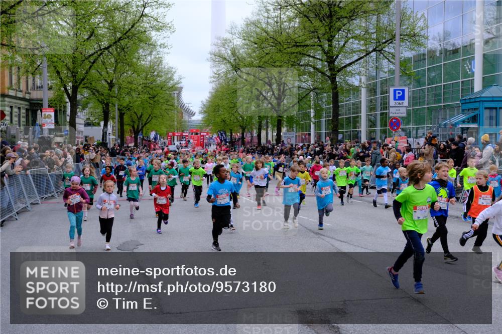 25.04.2026 - Das Zehntel Tim E. http://msf.ph/oto/9573180 25.04.2026 10:35:43 Ziel  meine-sportfotos.de