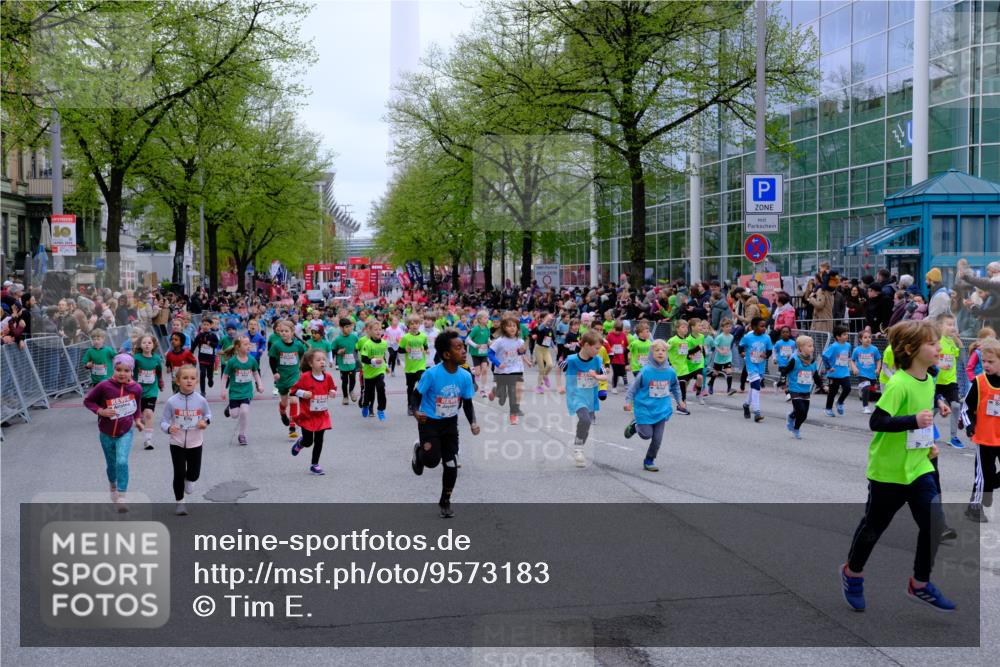 25.04.2026 - Das Zehntel Tim E. http://msf.ph/oto/9573183 25.04.2026 10:35:44 Ziel  meine-sportfotos.de