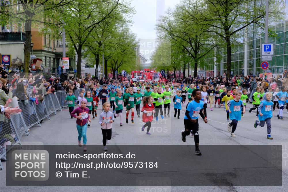 25.04.2026 - Das Zehntel Tim E. http://msf.ph/oto/9573184 25.04.2026 10:35:44 Ziel  meine-sportfotos.de