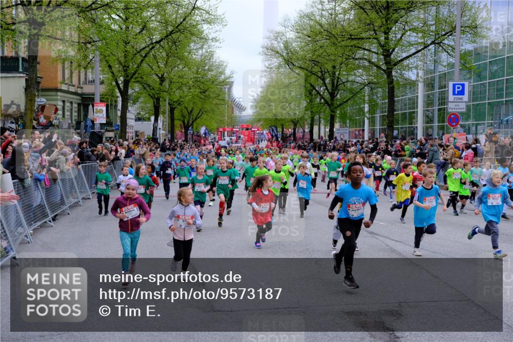 25.04.2026 - Das Zehntel Tim E. http://msf.ph/oto/9573187 25.04.2026 10:35:44 Ziel  meine-sportfotos.de