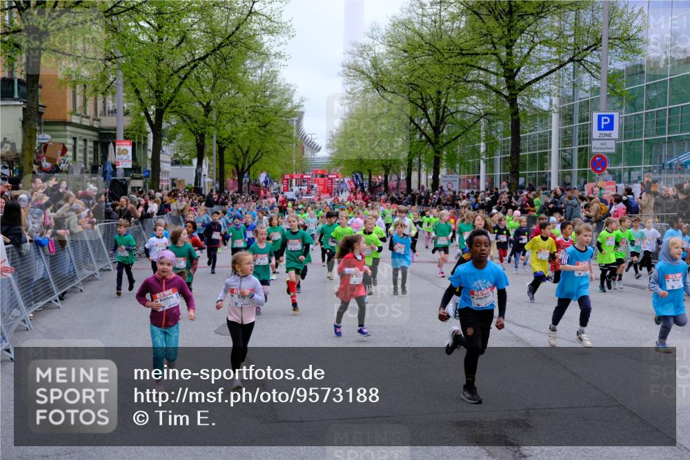 25.04.2026 - Das Zehntel Tim E. http://msf.ph/oto/9573188 25.04.2026 10:35:44 Ziel  meine-sportfotos.de