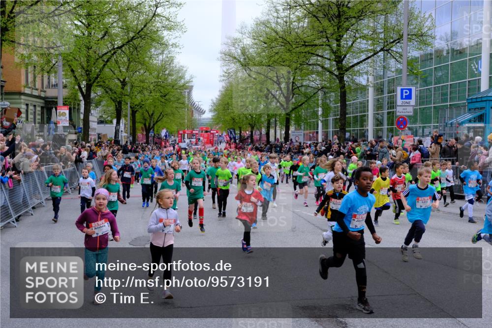 25.04.2026 - Das Zehntel Tim E. http://msf.ph/oto/9573191 25.04.2026 10:35:45 Ziel  meine-sportfotos.de