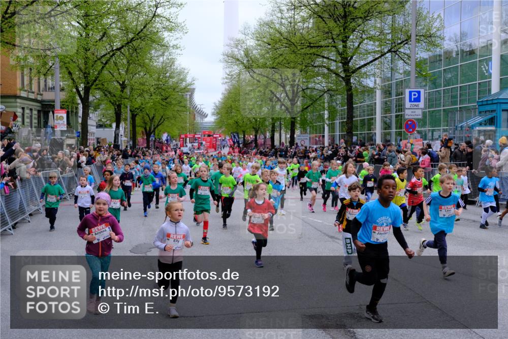 25.04.2026 - Das Zehntel Tim E. http://msf.ph/oto/9573192 25.04.2026 10:35:45 Ziel  meine-sportfotos.de