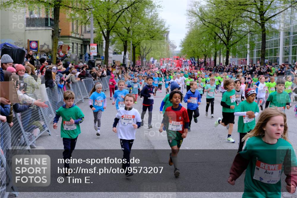 25.04.2026 - Das Zehntel Tim E. http://msf.ph/oto/9573207 25.04.2026 10:35:48 Ziel  meine-sportfotos.de
