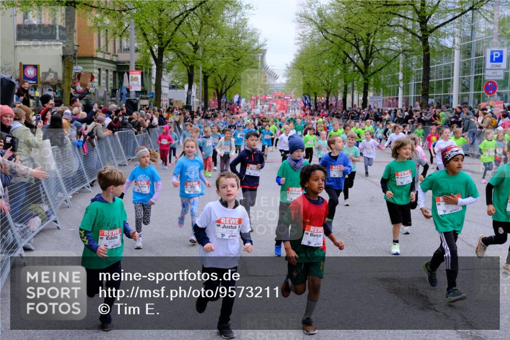 25.04.2026 - Das Zehntel Tim E. http://msf.ph/oto/9573211 25.04.2026 10:35:49 Ziel  meine-sportfotos.de