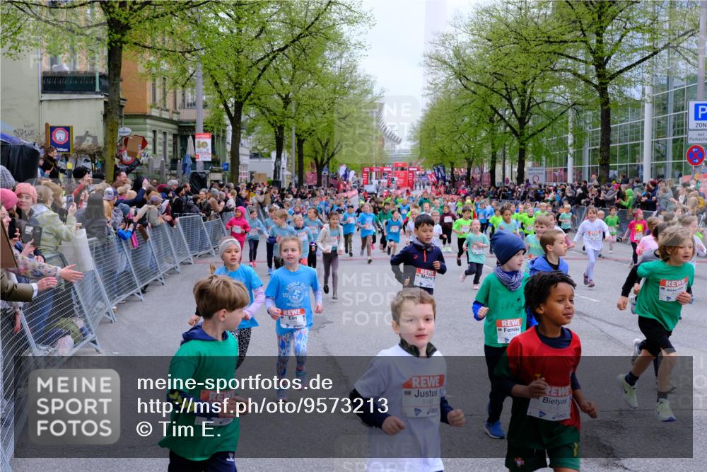 25.04.2026 - Das Zehntel Tim E. http://msf.ph/oto/9573213 25.04.2026 10:35:49 Ziel  meine-sportfotos.de