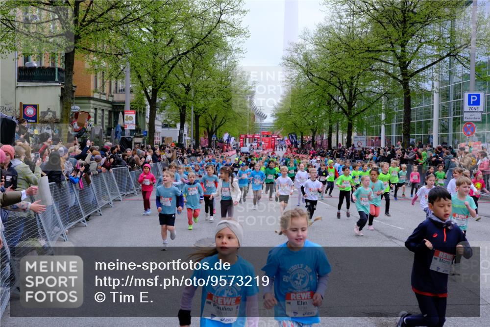 25.04.2026 - Das Zehntel Tim E. http://msf.ph/oto/9573219 25.04.2026 10:35:50 Ziel  meine-sportfotos.de