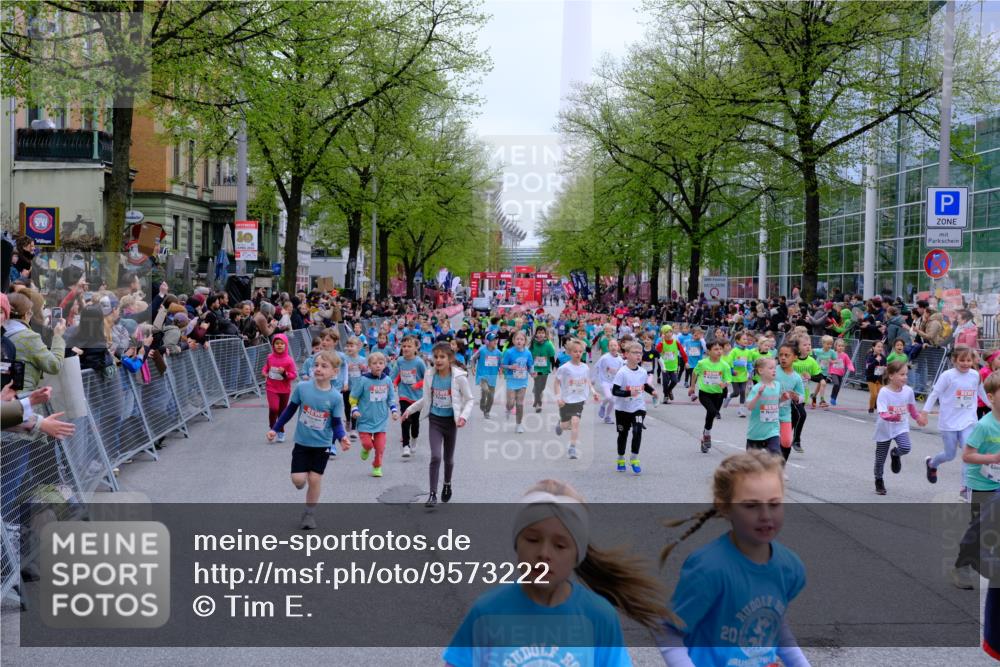 25.04.2026 - Das Zehntel Tim E. http://msf.ph/oto/9573222 25.04.2026 10:35:51 Ziel  meine-sportfotos.de