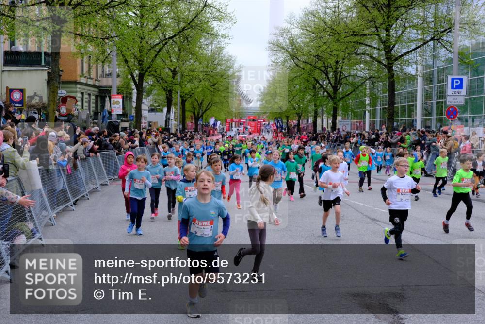 25.04.2026 - Das Zehntel Tim E. http://msf.ph/oto/9573231 25.04.2026 10:35:52 Ziel  meine-sportfotos.de