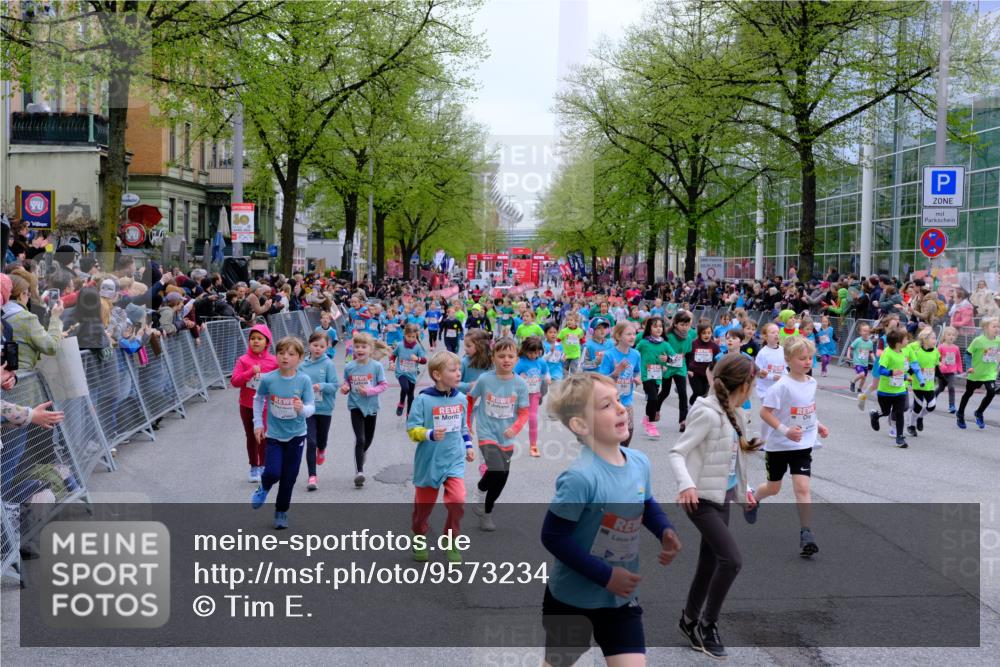 25.04.2026 - Das Zehntel Tim E. http://msf.ph/oto/9573234 25.04.2026 10:35:53 Ziel  meine-sportfotos.de