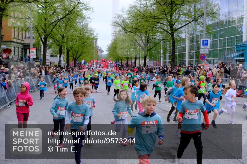 25.04.2026 - Das Zehntel Tim E. http://msf.ph/oto/9573244 25.04.2026 10:35:54 Ziel  meine-sportfotos.de