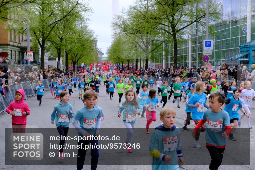 25.04.2026 - Das Zehntel Tim E. http://msf.ph/oto/9573246 25.04.2026 10:35:55 Ziel  meine-sportfotos.de