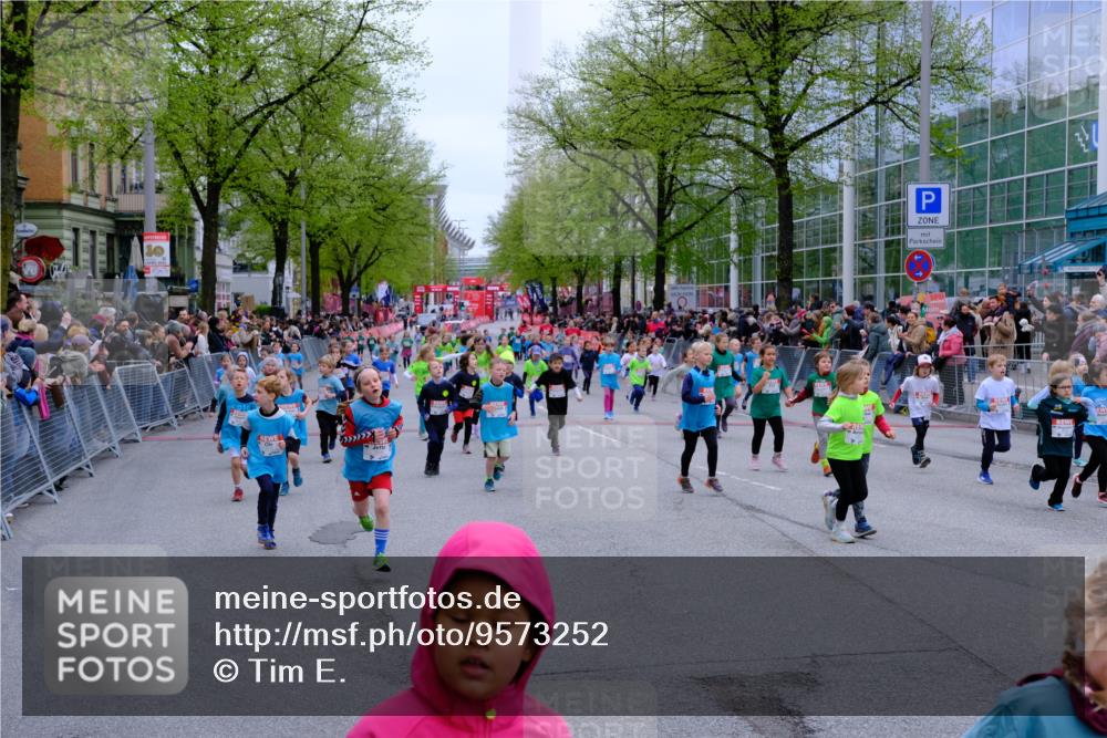 25.04.2026 - Das Zehntel Tim E. http://msf.ph/oto/9573252 25.04.2026 10:35:57 Ziel  meine-sportfotos.de