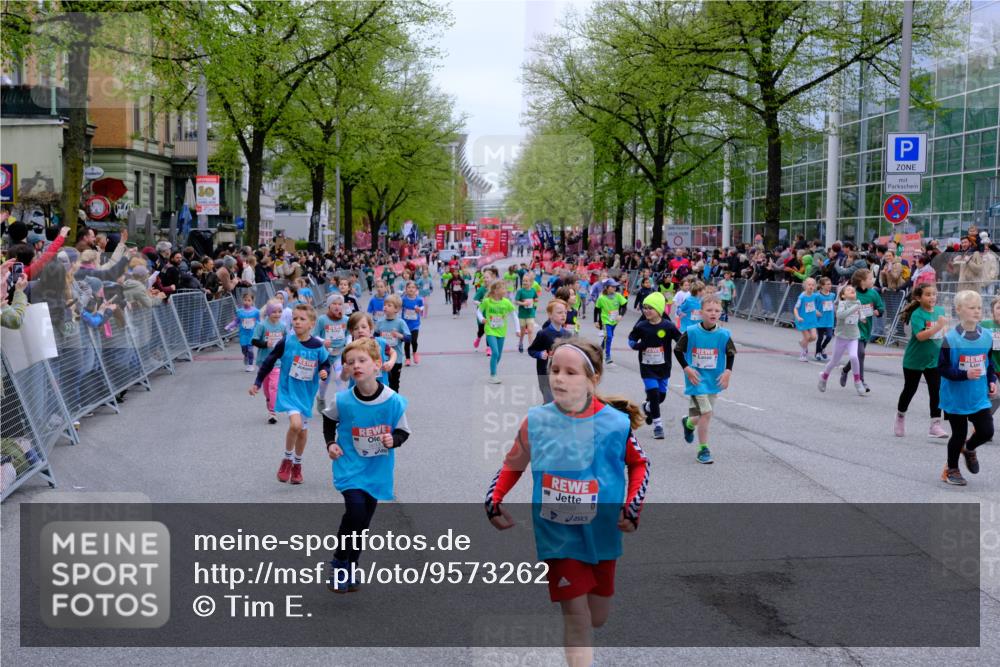 25.04.2026 - Das Zehntel Tim E. http://msf.ph/oto/9573262 25.04.2026 10:35:59 Ziel  meine-sportfotos.de