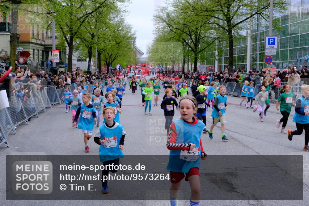 25.04.2026 - Das Zehntel Tim E. http://msf.ph/oto/9573264 25.04.2026 10:35:59 Ziel  meine-sportfotos.de