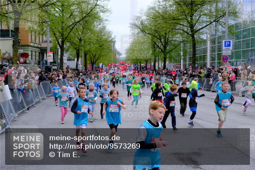 25.04.2026 - Das Zehntel Tim E. http://msf.ph/oto/9573269 25.04.2026 10:36:00 Ziel  meine-sportfotos.de