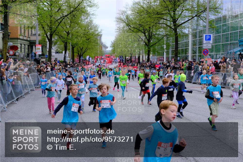 25.04.2026 - Das Zehntel Tim E. http://msf.ph/oto/9573271 25.04.2026 10:36:00 Ziel  meine-sportfotos.de