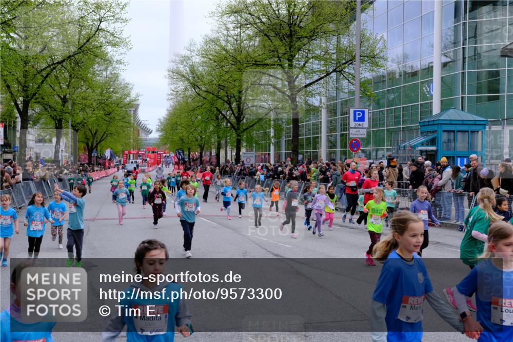 25.04.2026 - Das Zehntel Tim E. http://msf.ph/oto/9573300 25.04.2026 10:36:06 Ziel  meine-sportfotos.de