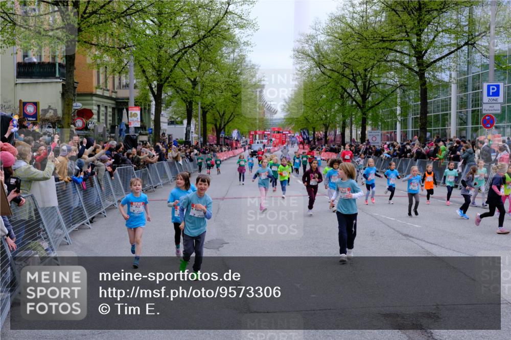 25.04.2026 - Das Zehntel Tim E. http://msf.ph/oto/9573306 25.04.2026 10:36:07 Ziel  meine-sportfotos.de