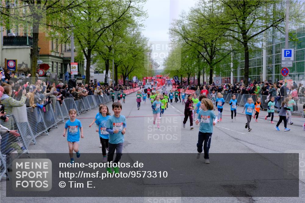 25.04.2026 - Das Zehntel Tim E. http://msf.ph/oto/9573310 25.04.2026 10:36:07 Ziel  meine-sportfotos.de