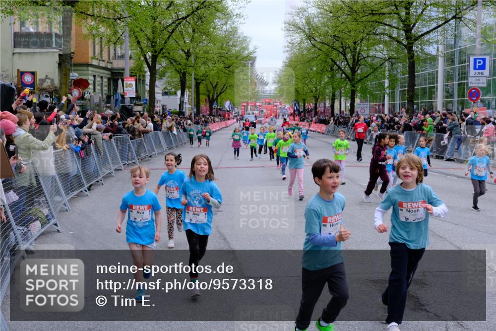 25.04.2026 - Das Zehntel Tim E. http://msf.ph/oto/9573318 25.04.2026 10:36:08 Ziel  meine-sportfotos.de