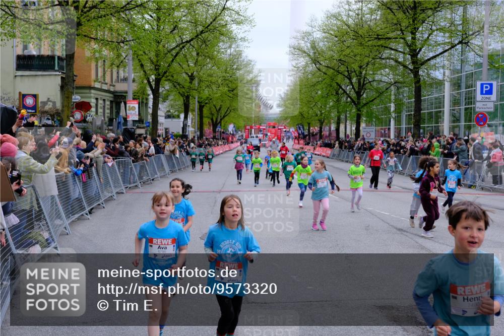 25.04.2026 - Das Zehntel Tim E. http://msf.ph/oto/9573320 25.04.2026 10:36:09 Ziel  meine-sportfotos.de