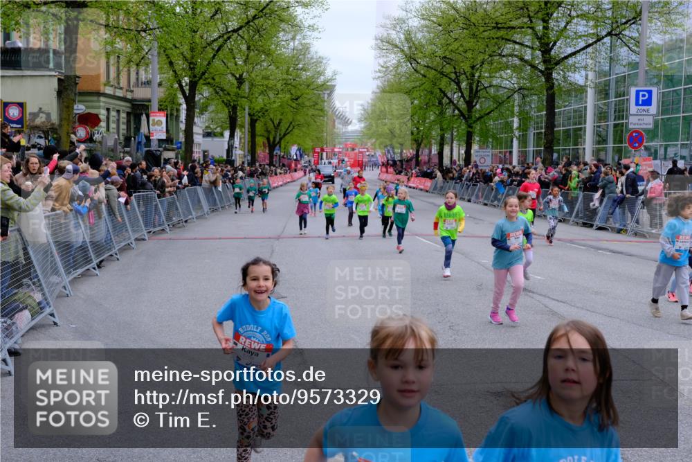 25.04.2026 - Das Zehntel Tim E. http://msf.ph/oto/9573329 25.04.2026 10:36:10 Ziel  meine-sportfotos.de
