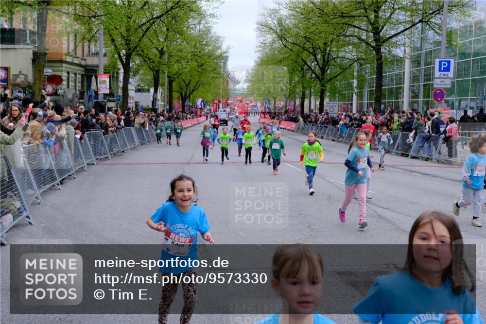 25.04.2026 - Das Zehntel Tim E. http://msf.ph/oto/9573330 25.04.2026 10:36:10 Ziel  meine-sportfotos.de