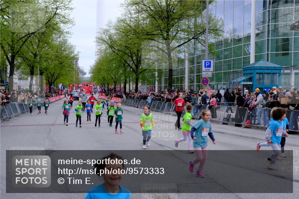 25.04.2026 - Das Zehntel Tim E. http://msf.ph/oto/9573333 25.04.2026 10:36:11 Ziel  meine-sportfotos.de