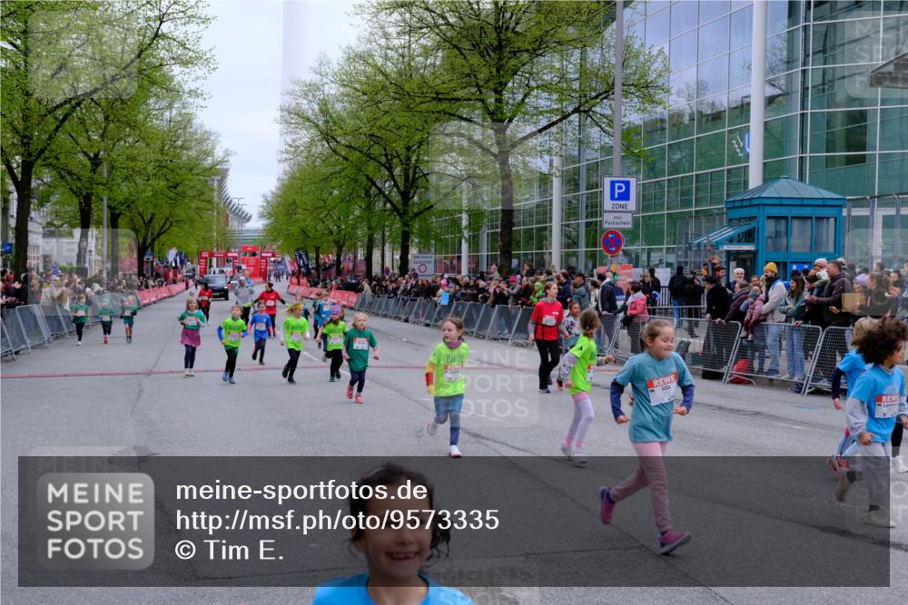 25.04.2026 - Das Zehntel Tim E. http://msf.ph/oto/9573335 25.04.2026 10:36:11 Ziel  meine-sportfotos.de
