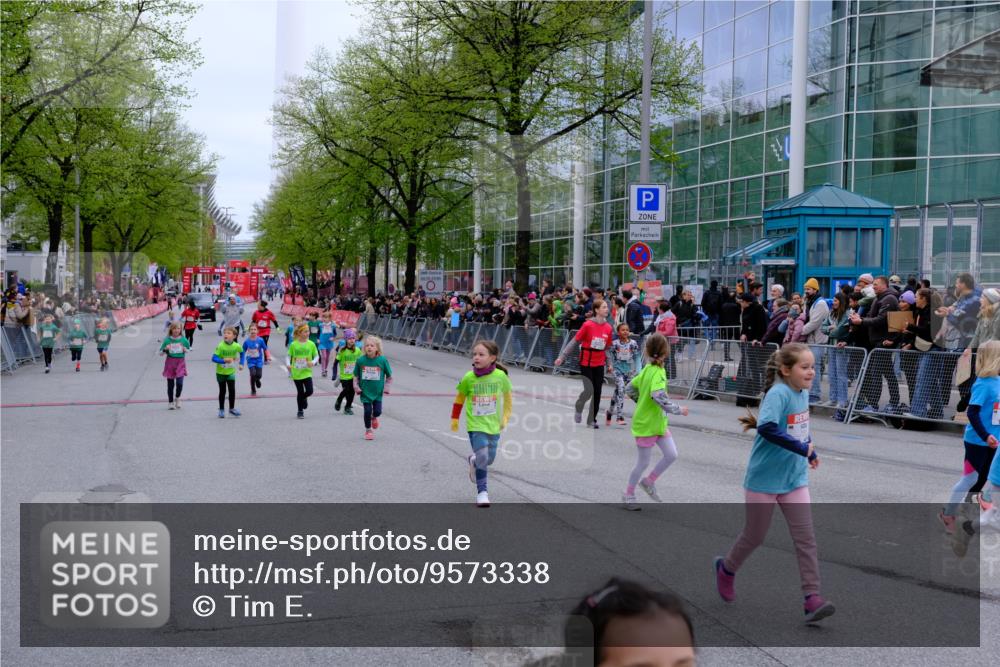 25.04.2026 - Das Zehntel Tim E. http://msf.ph/oto/9573338 25.04.2026 10:36:11 Ziel  meine-sportfotos.de