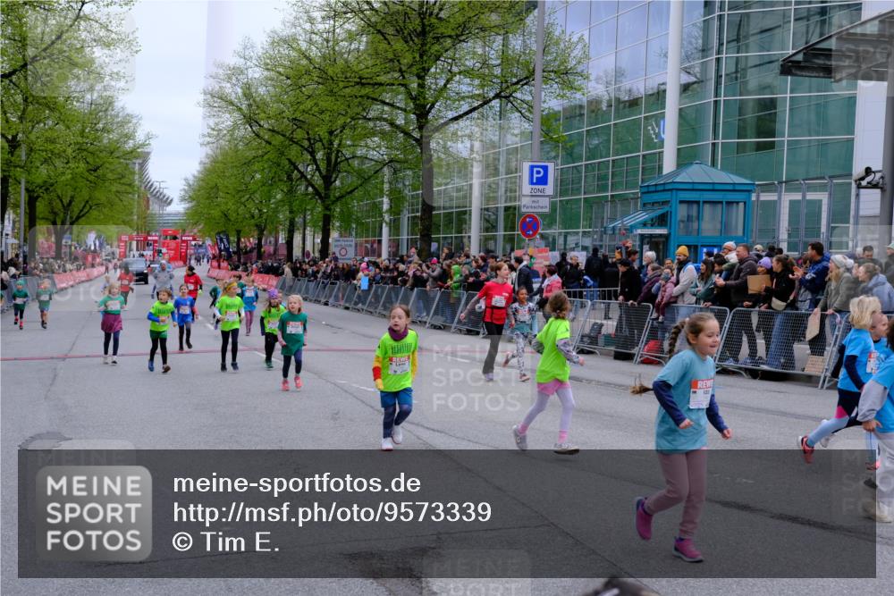 25.04.2026 - Das Zehntel Tim E. http://msf.ph/oto/9573339 25.04.2026 10:36:11 Ziel  meine-sportfotos.de