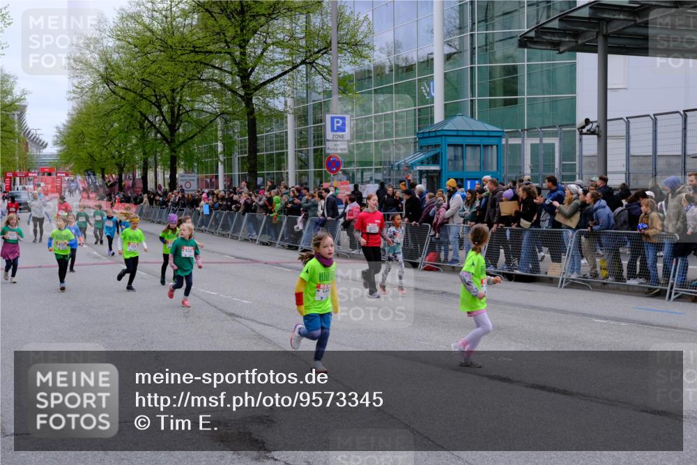 25.04.2026 - Das Zehntel Tim E. http://msf.ph/oto/9573345 25.04.2026 10:36:12 Ziel  meine-sportfotos.de