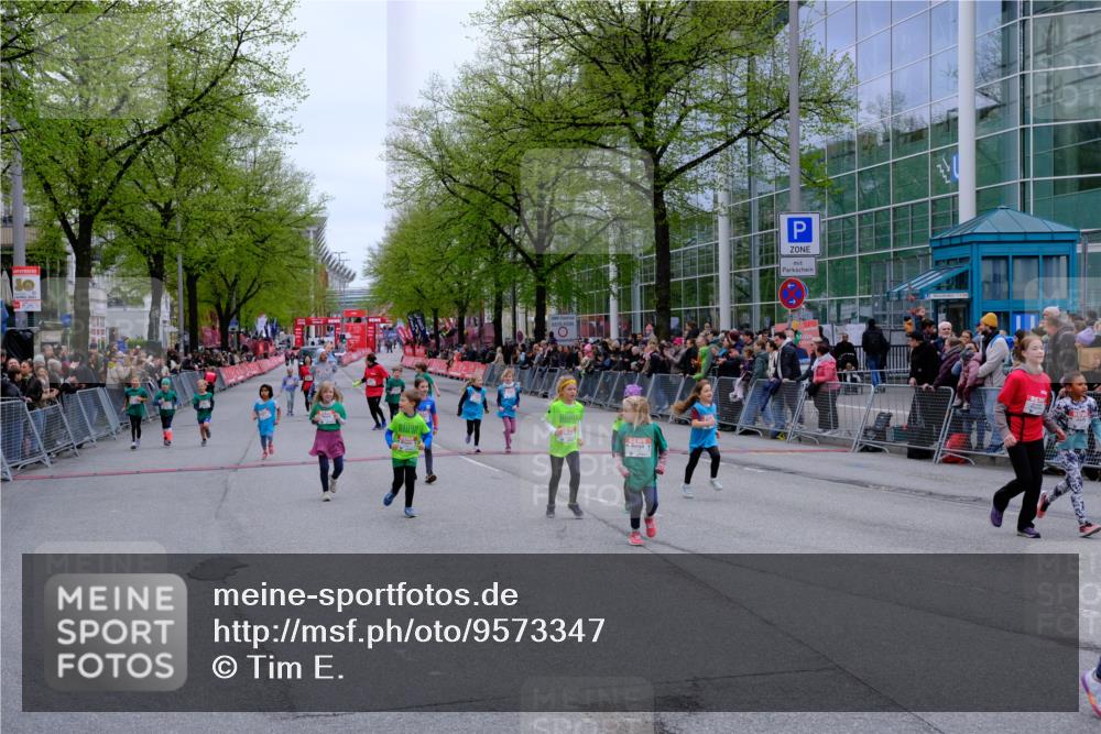25.04.2026 - Das Zehntel Tim E. http://msf.ph/oto/9573347 25.04.2026 10:36:13 Ziel  meine-sportfotos.de