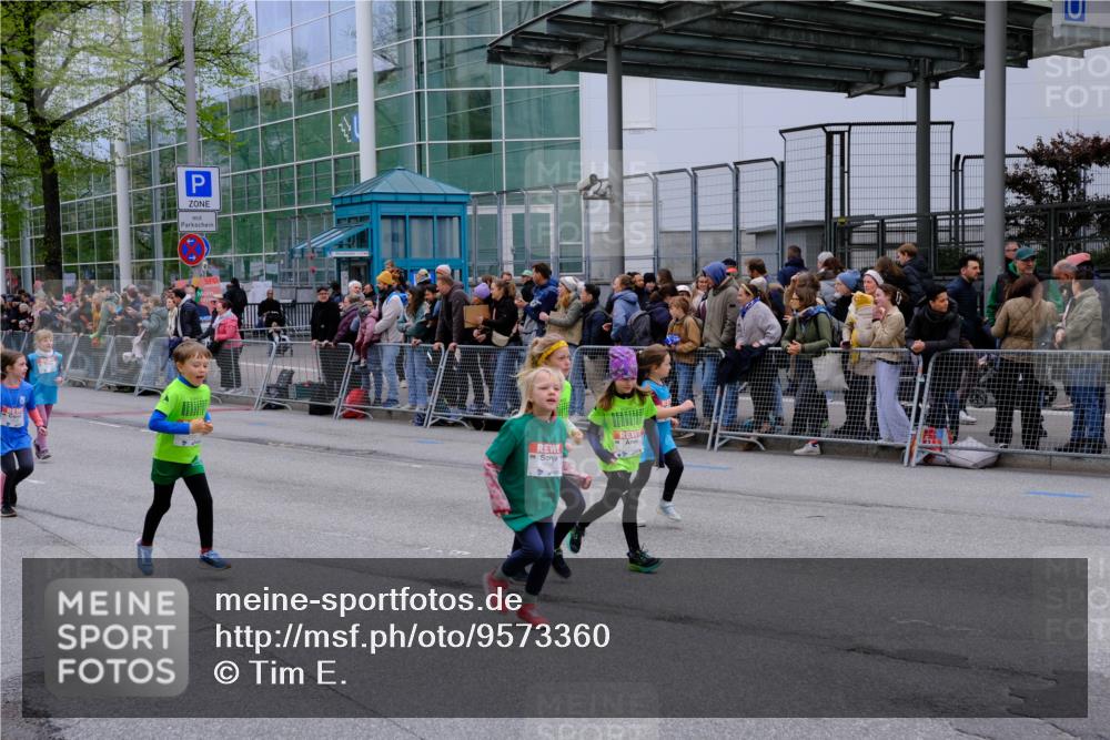 25.04.2026 - Das Zehntel Tim E. http://msf.ph/oto/9573360 25.04.2026 10:36:16 Ziel  meine-sportfotos.de