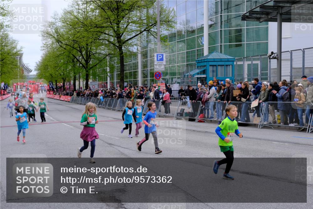 25.04.2026 - Das Zehntel Tim E. http://msf.ph/oto/9573362 25.04.2026 10:36:17 Ziel  meine-sportfotos.de