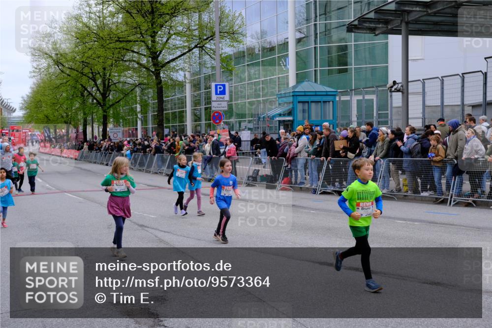 25.04.2026 - Das Zehntel Tim E. http://msf.ph/oto/9573364 25.04.2026 10:36:17 Ziel  meine-sportfotos.de