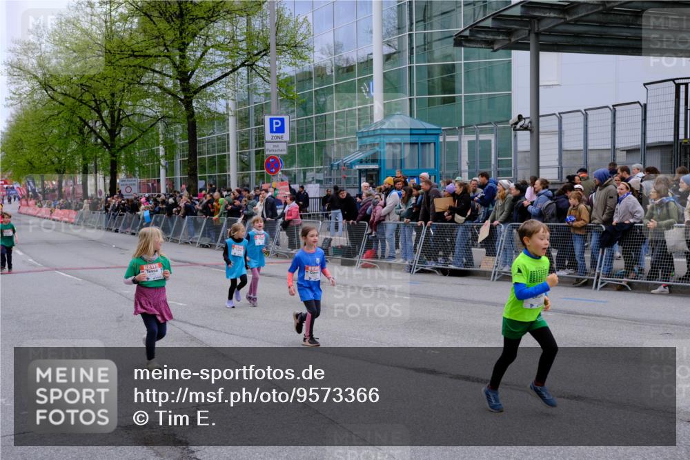 25.04.2026 - Das Zehntel Tim E. http://msf.ph/oto/9573366 25.04.2026 10:36:17 Ziel  meine-sportfotos.de