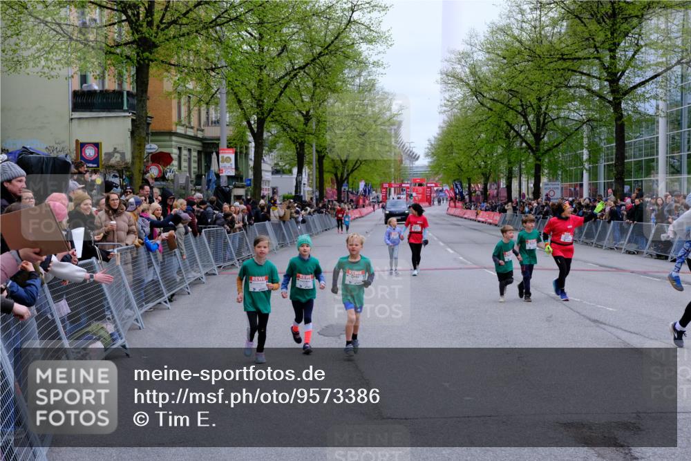25.04.2026 - Das Zehntel Tim E. http://msf.ph/oto/9573386 25.04.2026 10:36:22 Ziel  meine-sportfotos.de