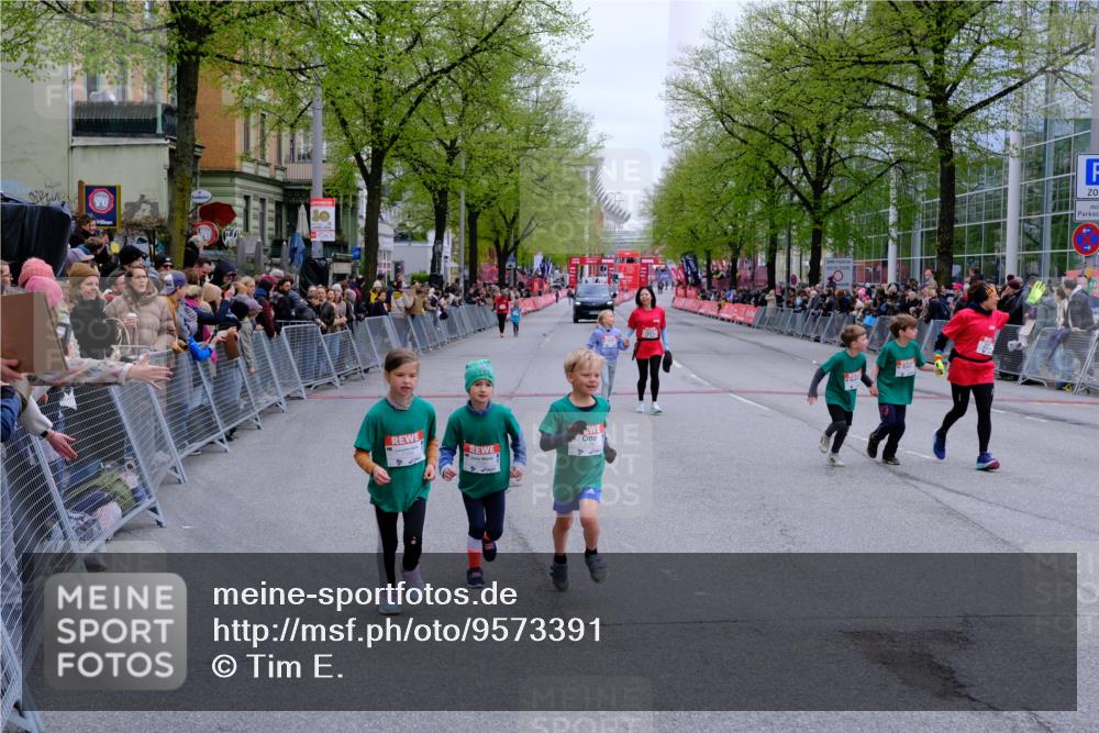 25.04.2026 - Das Zehntel Tim E. http://msf.ph/oto/9573391 25.04.2026 10:36:23 Ziel  meine-sportfotos.de
