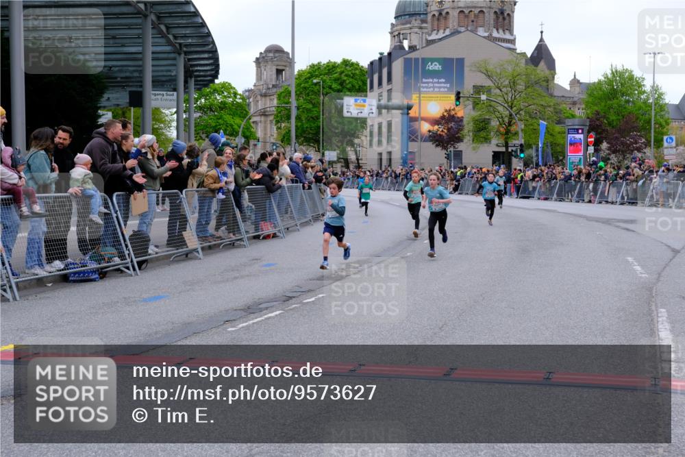 25.04.2026 - Das Zehntel Tim E. http://msf.ph/oto/9573627 25.04.2026 10:47:24 Ziel 6062, 6956, 7159, 7496, 7612, 7709, 7742, 7891, 7961 meine-sportfotos.de