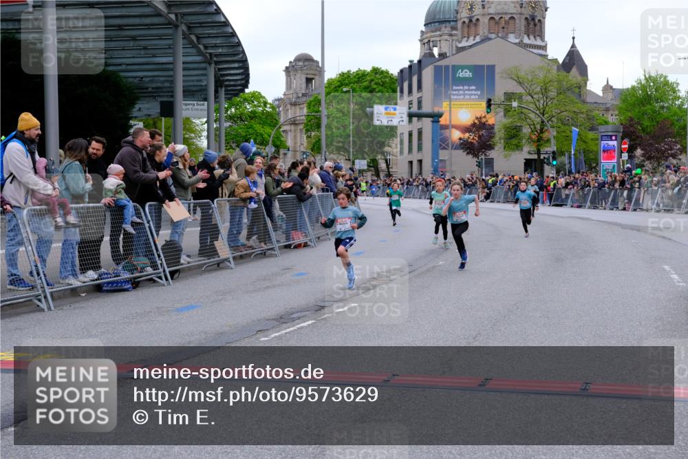 25.04.2026 - Das Zehntel Tim E. http://msf.ph/oto/9573629 25.04.2026 10:47:24 Ziel 6062, 6956, 7159, 7496, 7612, 7709, 7742, 7891, 7961 meine-sportfotos.de