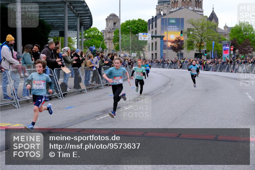 25.04.2026 - Das Zehntel Tim E. http://msf.ph/oto/9573637 25.04.2026 10:47:26 Ziel 6062, 6103, 6956, 7159, 7496, 7539, 7612, 7709, 7891 meine-sportfotos.de