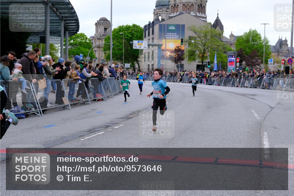 25.04.2026 - Das Zehntel Tim E. http://msf.ph/oto/9573646 25.04.2026 10:47:27 Ziel 6062, 6103, 6956, 7496, 7539, 7612, 7709, 7891 meine-sportfotos.de