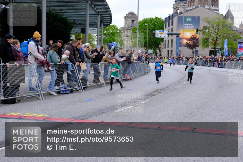 25.04.2026 - Das Zehntel Tim E. http://msf.ph/oto/9573653 25.04.2026 10:47:29 Ziel 6062, 6103, 6956, 7496, 7539, 7612, 7709, 7891 meine-sportfotos.de