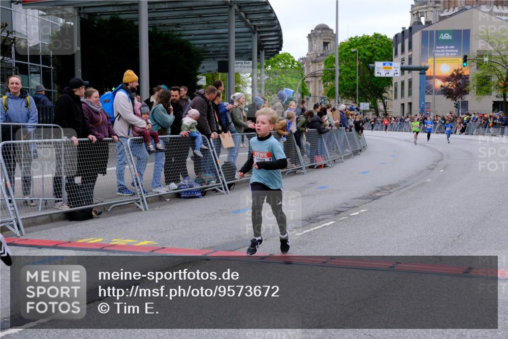 25.04.2026 - Das Zehntel Tim E. http://msf.ph/oto/9573672 25.04.2026 10:47:32 Ziel 6062, 6103, 6956, 7496, 7539, 7612, 7891 meine-sportfotos.de